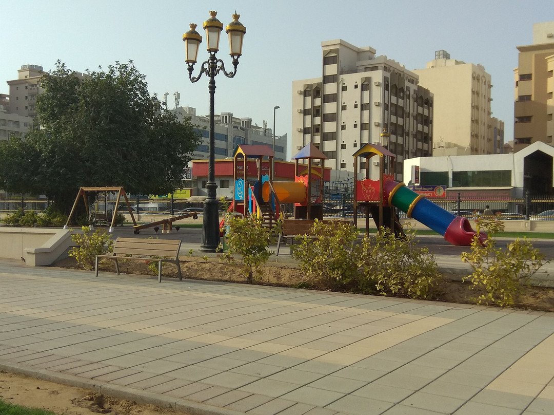 Al Rolla Square Park景点图片