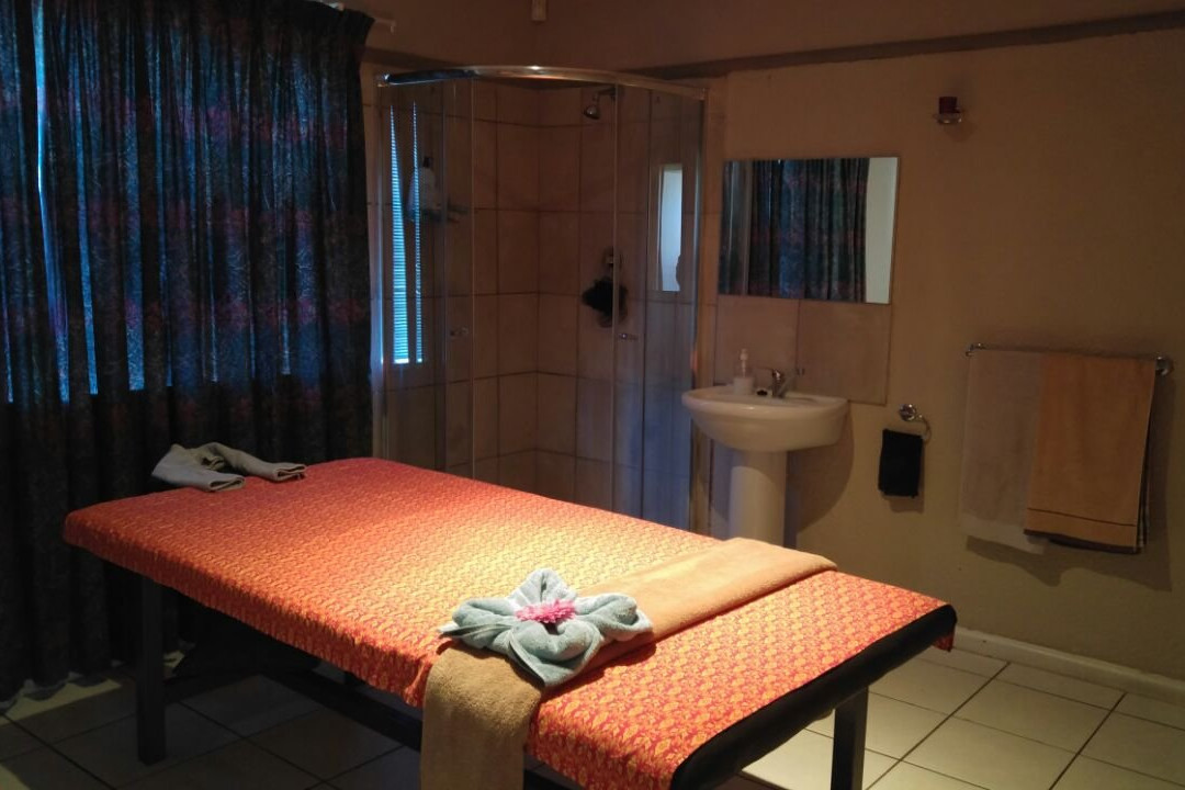 Thara Thai Massage and Spa-Bellville必去景点