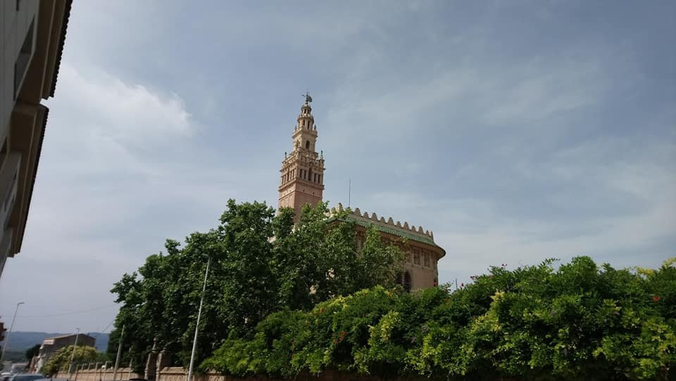 La Giralda de l'Arboc景点图片