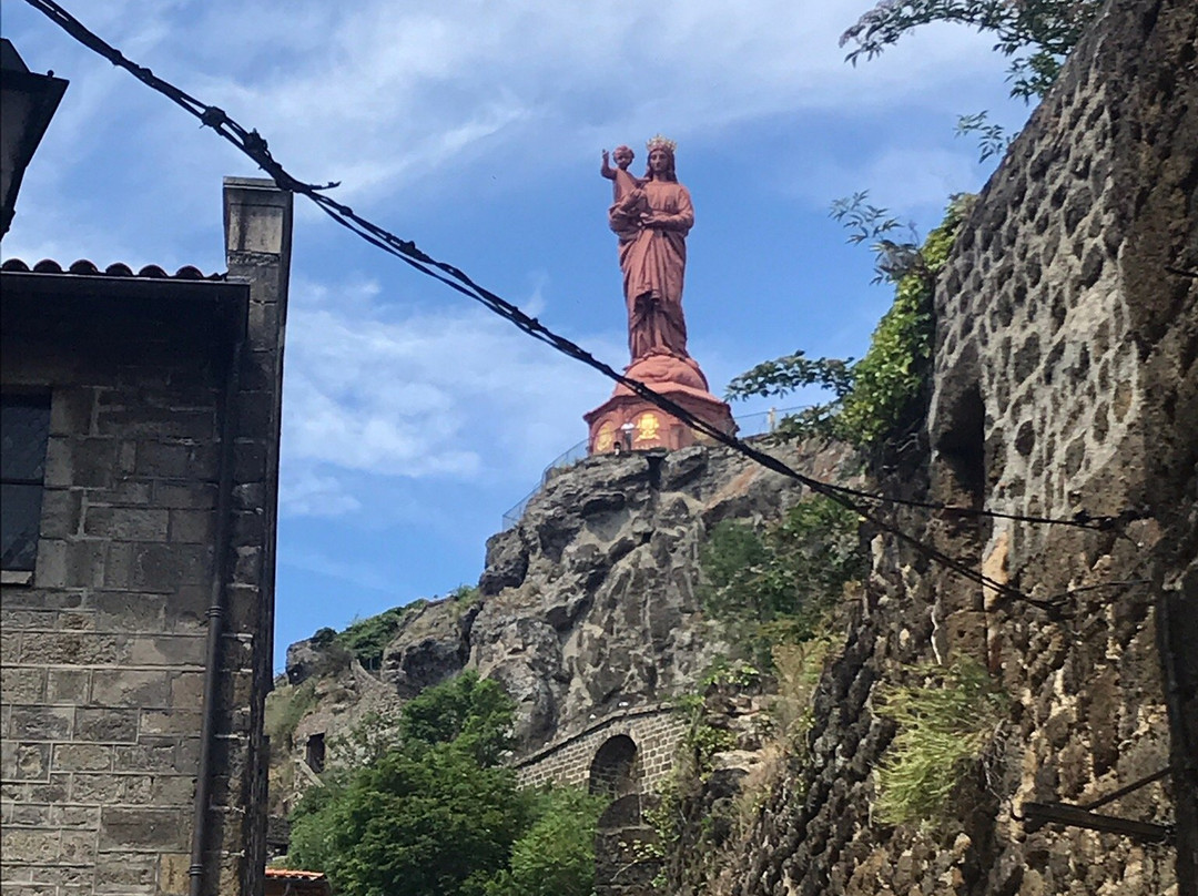 Statue de Notre Dame de France景点图片