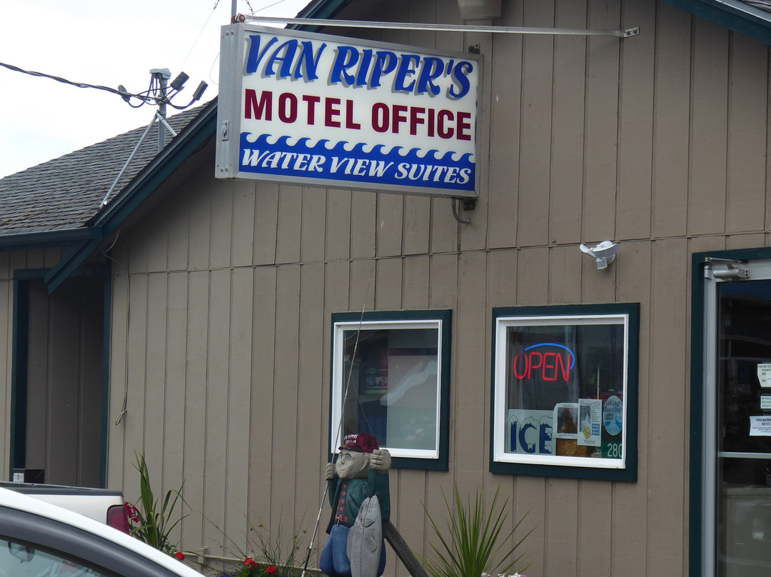 Van Riper's Resort主图
