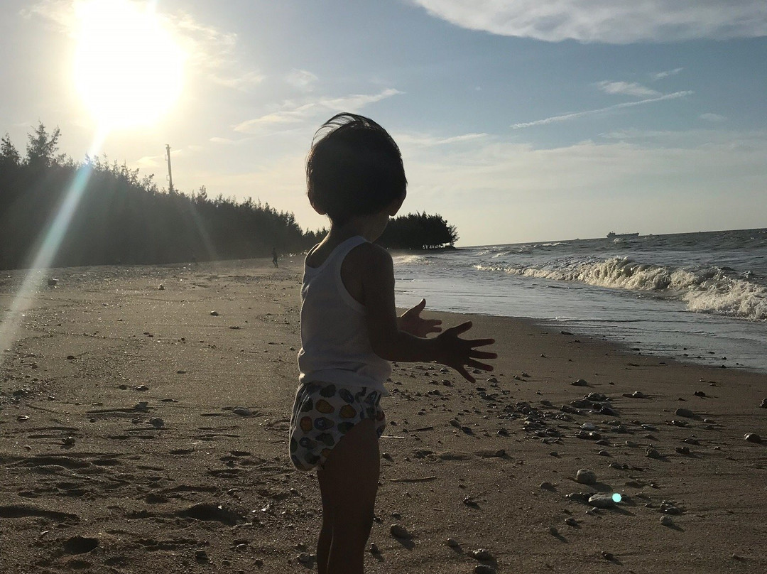 Remen White Sand Beach-Tuban必去景点