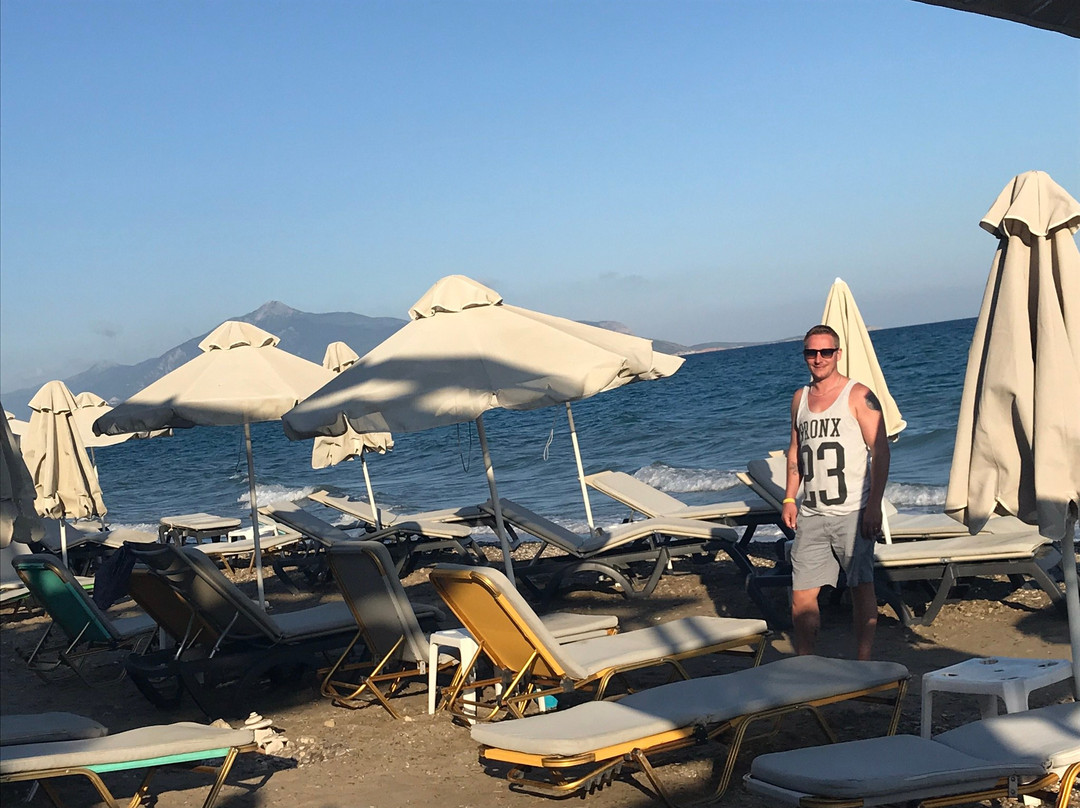 Hydrele Beach Hotel & Village主图