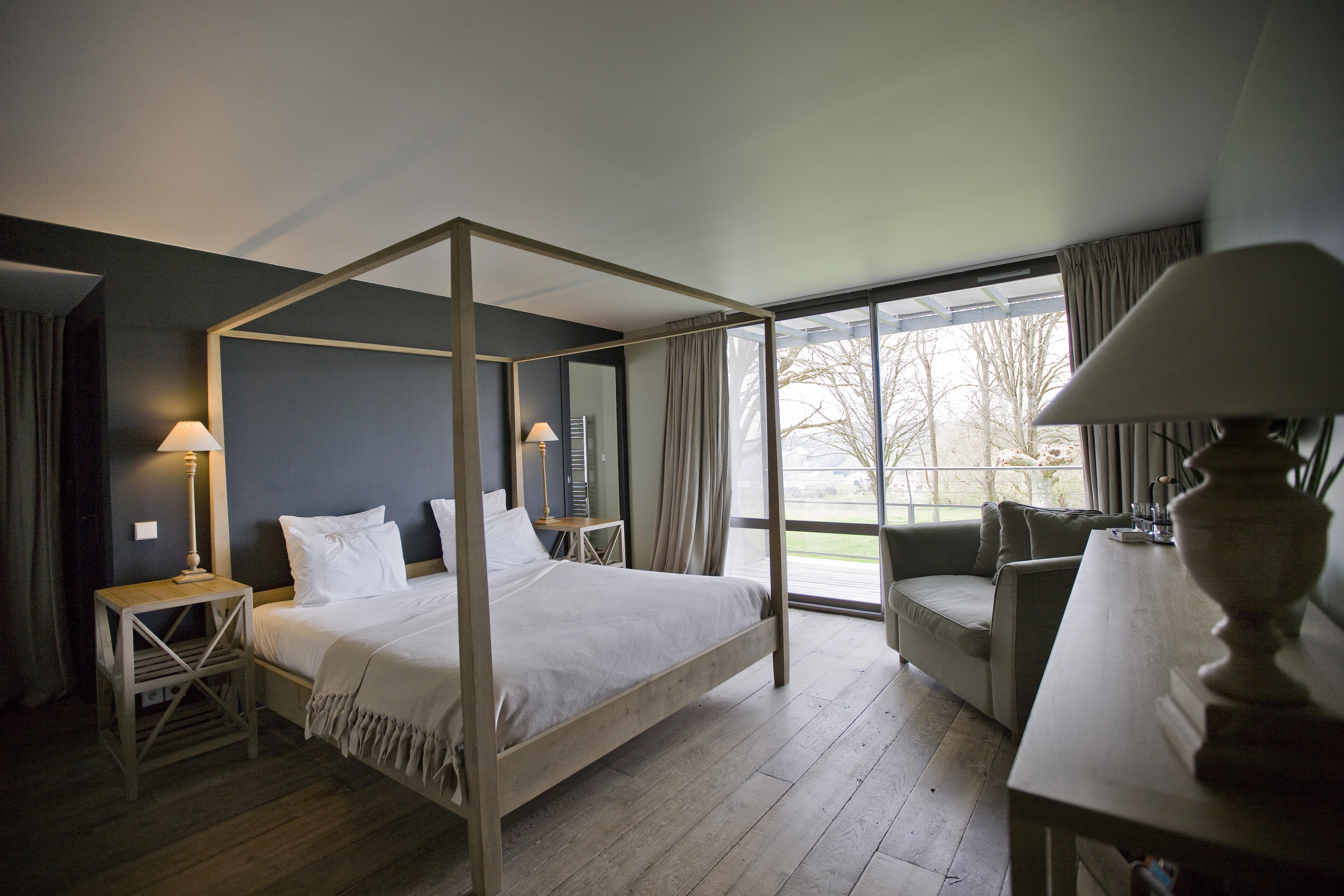 L'Auberge Basque-官方
