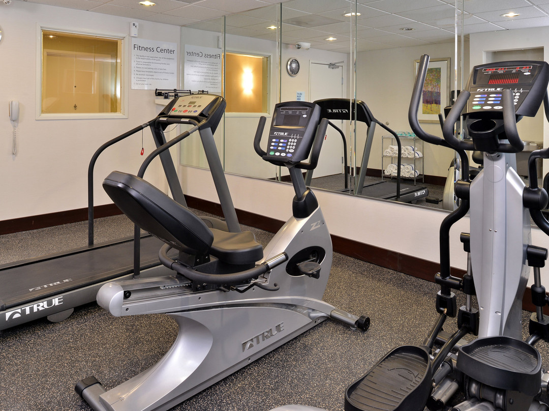 Holiday Inn Express & Suites Fresno (river Park) Hwy 41 By IHG主图