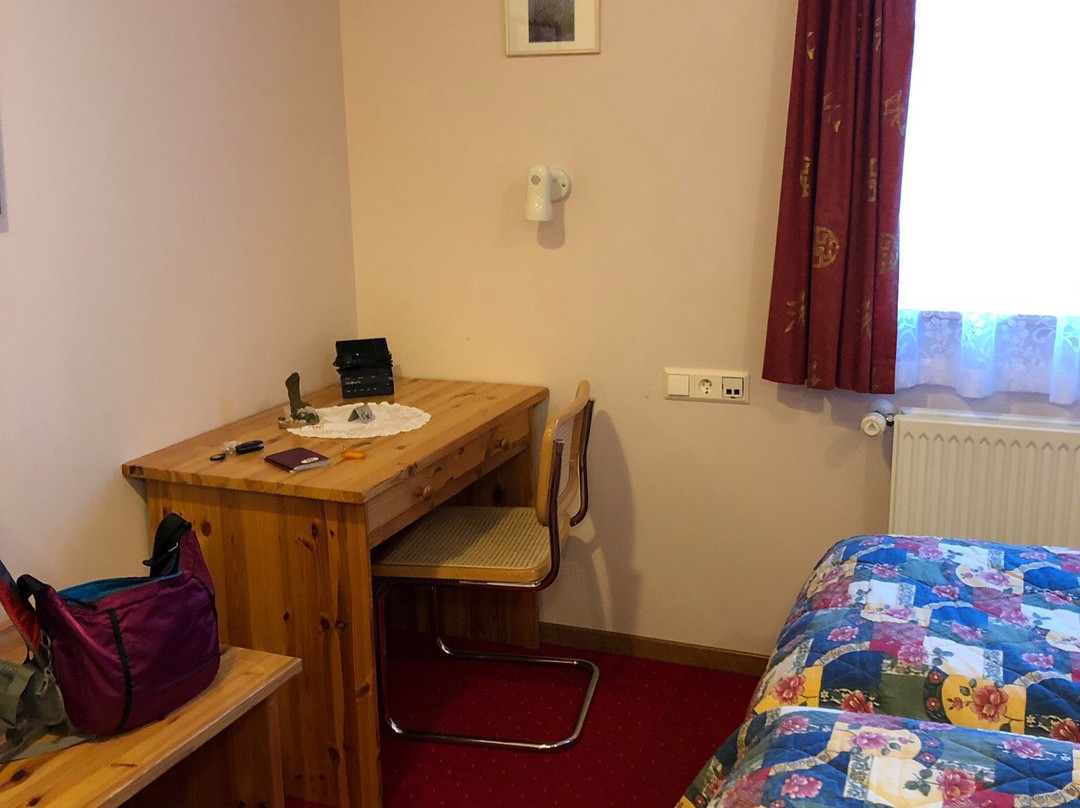 Guesthouse Narfastadir主图