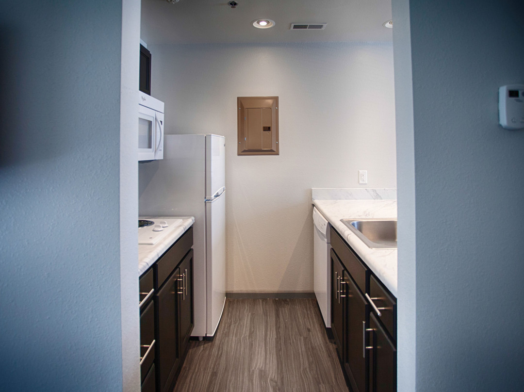 Z Loft Extended Stay Hotel主图