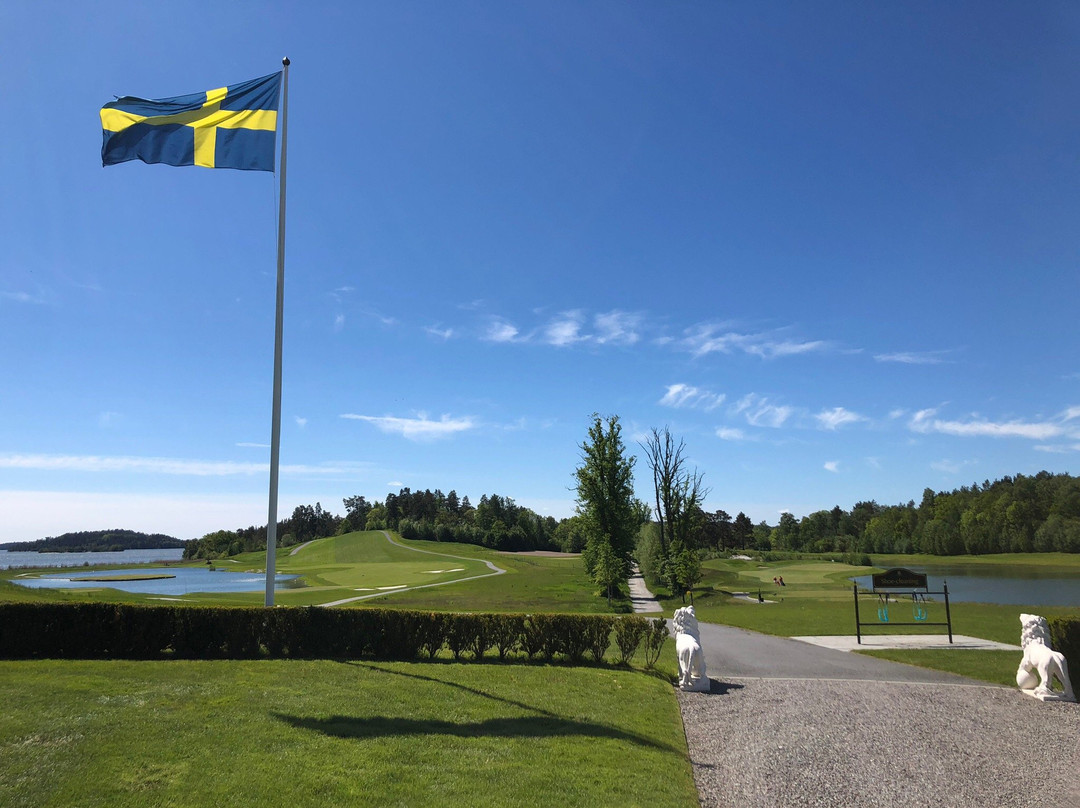Bro Hof Slott Golfbanor-Bro必去景点
