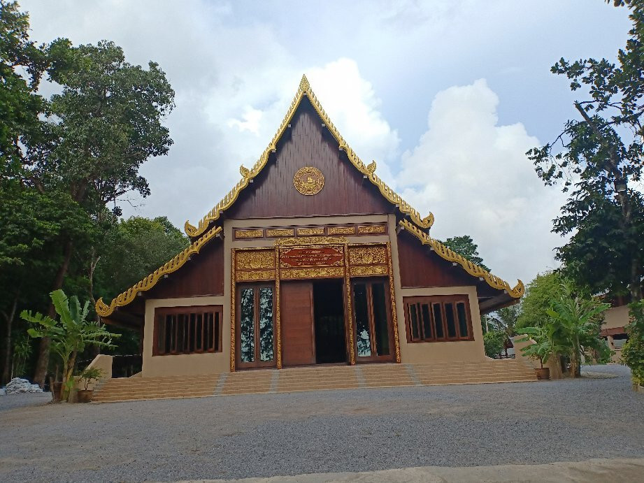 Wat Teskedhammanawa (Tha Sai)景点图片