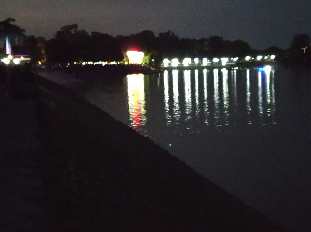 Mermaid Pub & Restaurant