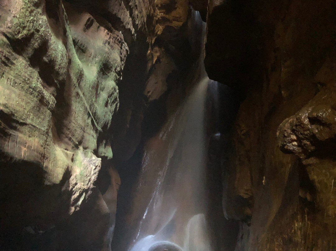 Andorinhas Waterfall景点图片
