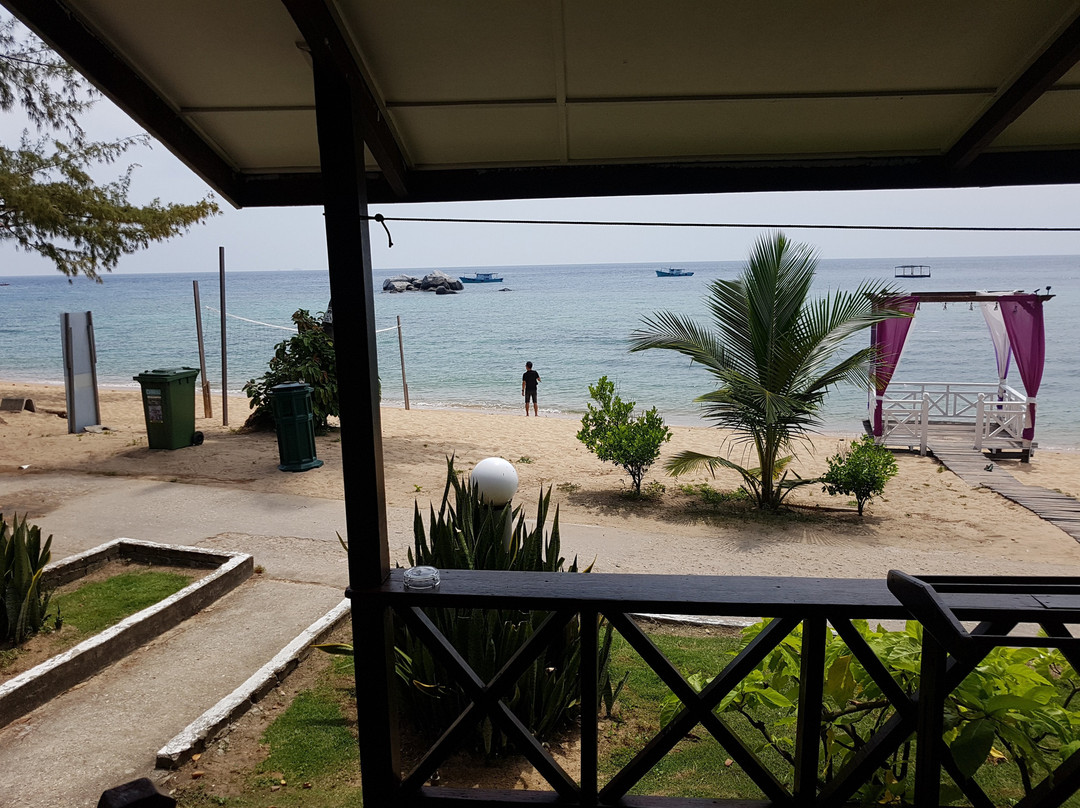 刁曼岛帕雅沙滩潜水Spa度假酒店主图