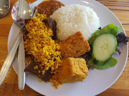 Noble Park餐馆和美食-Ayam Penyet Ria