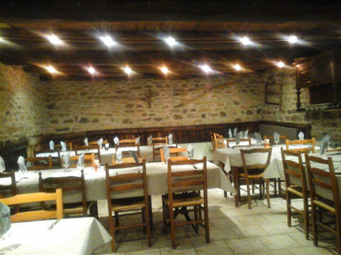 Navour-sur-Grosne餐馆和美食-L'etape