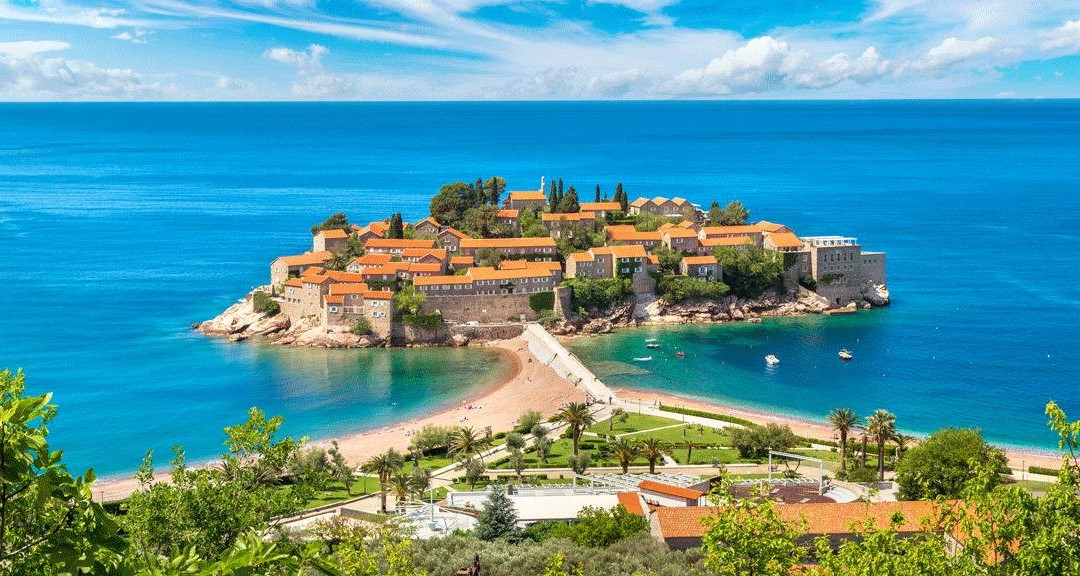 MonVista Travel Agency