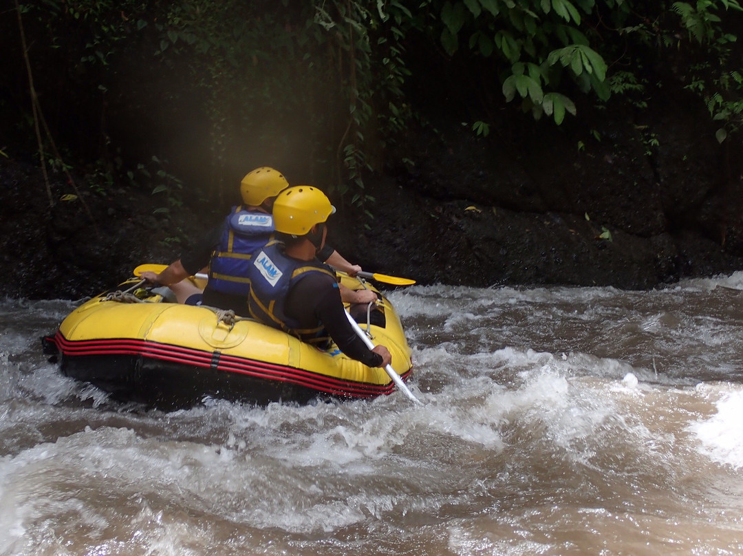 Bali River Rafting-登巴萨必去景点