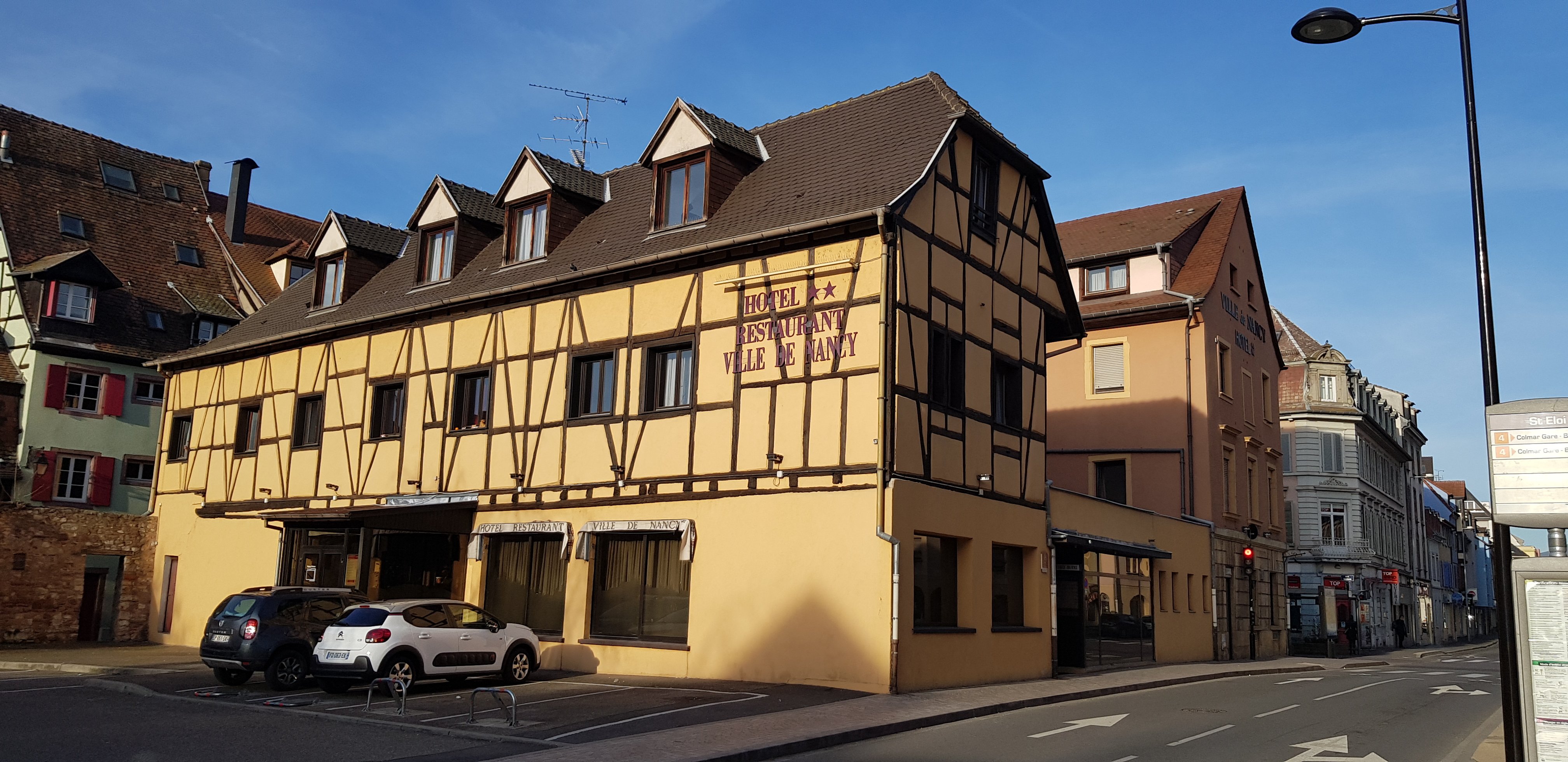 Hotel Restaurant A La Ville De Nancy-浴室