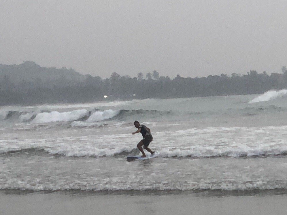 WAKA SURF景点图片