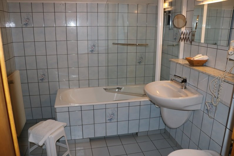 米尔巴舍尔客栈主图