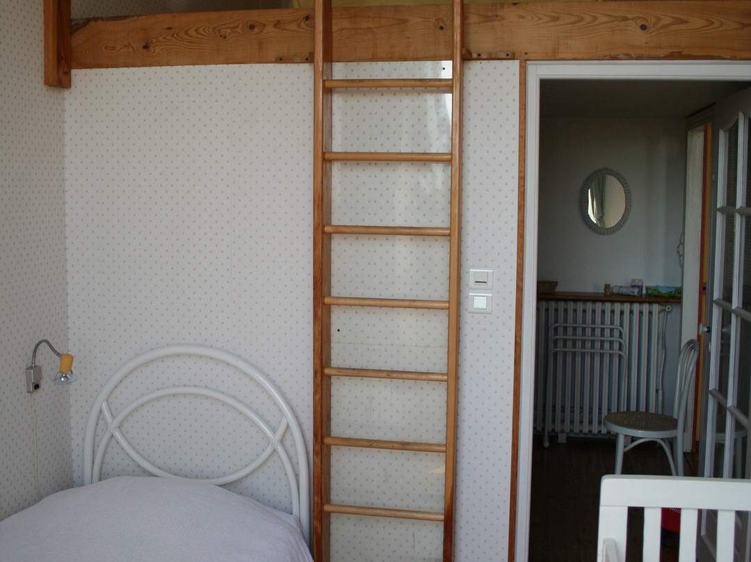 Domaine De Bernou主图