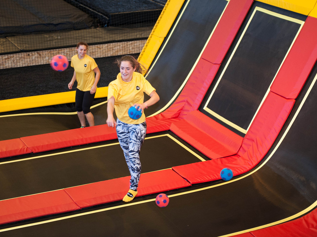 UPUP - Parque de Trampolins-辛特拉必去景点