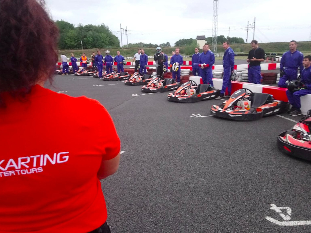 Karting Center Tours景点图片