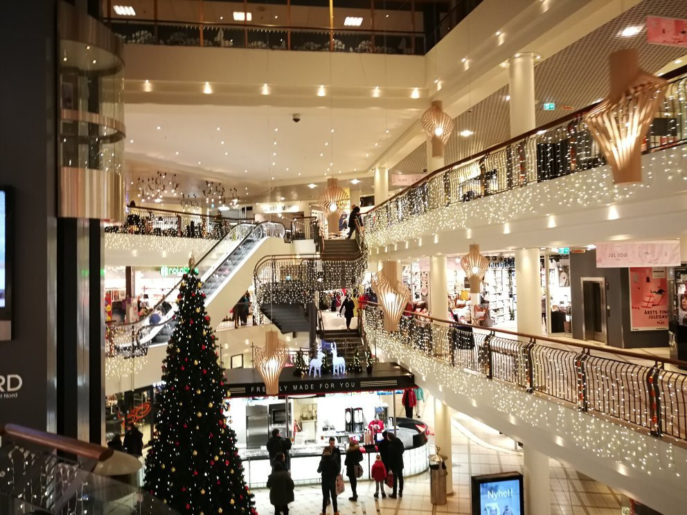 纳斯川达购物中心景点图片