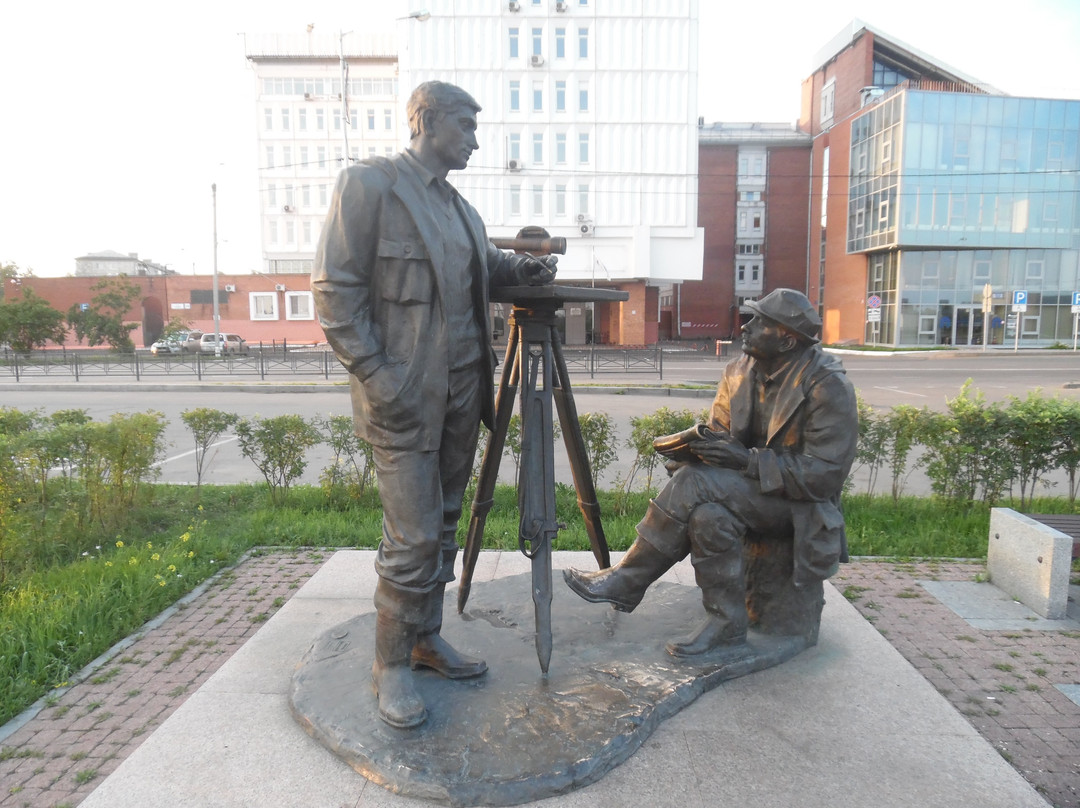 Monument to Surveyors-伊尔库茨克必去景点