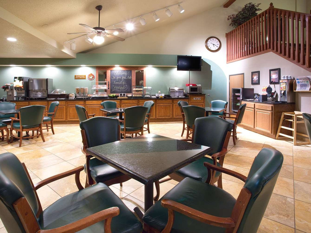 AmericInn by Wyndham New London主图