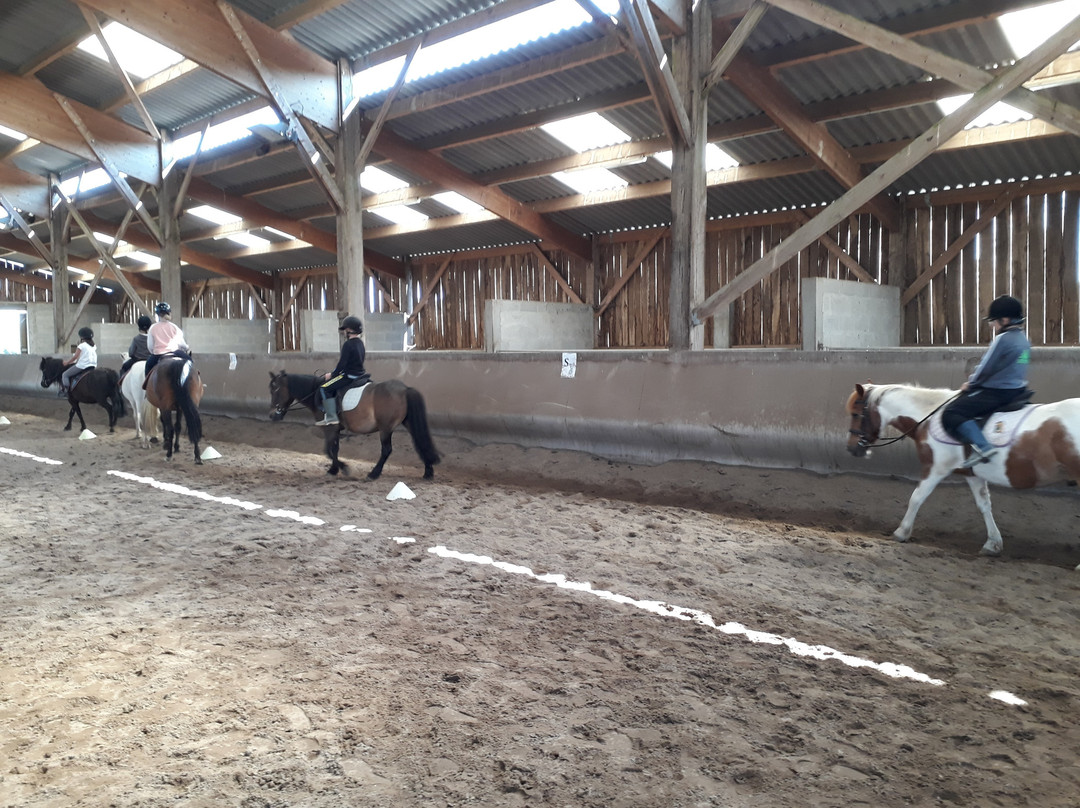 Le Centre Equestre de Sainte Gauburge景点图片