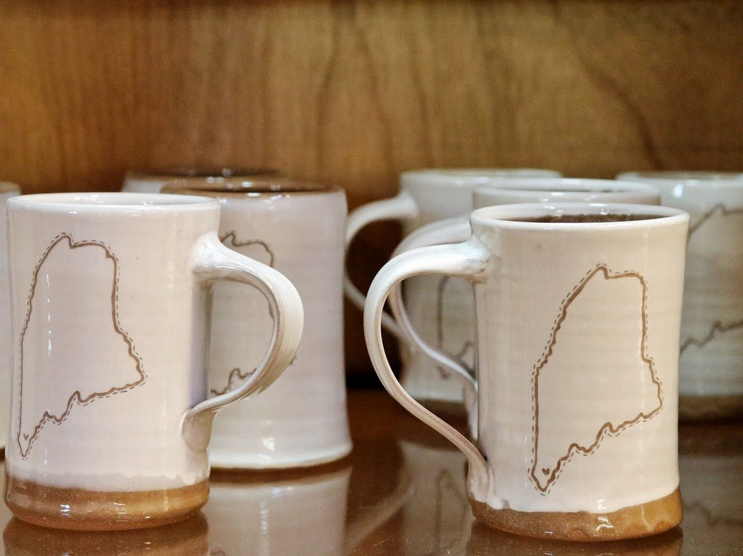 Bell Farm Shops景点图片