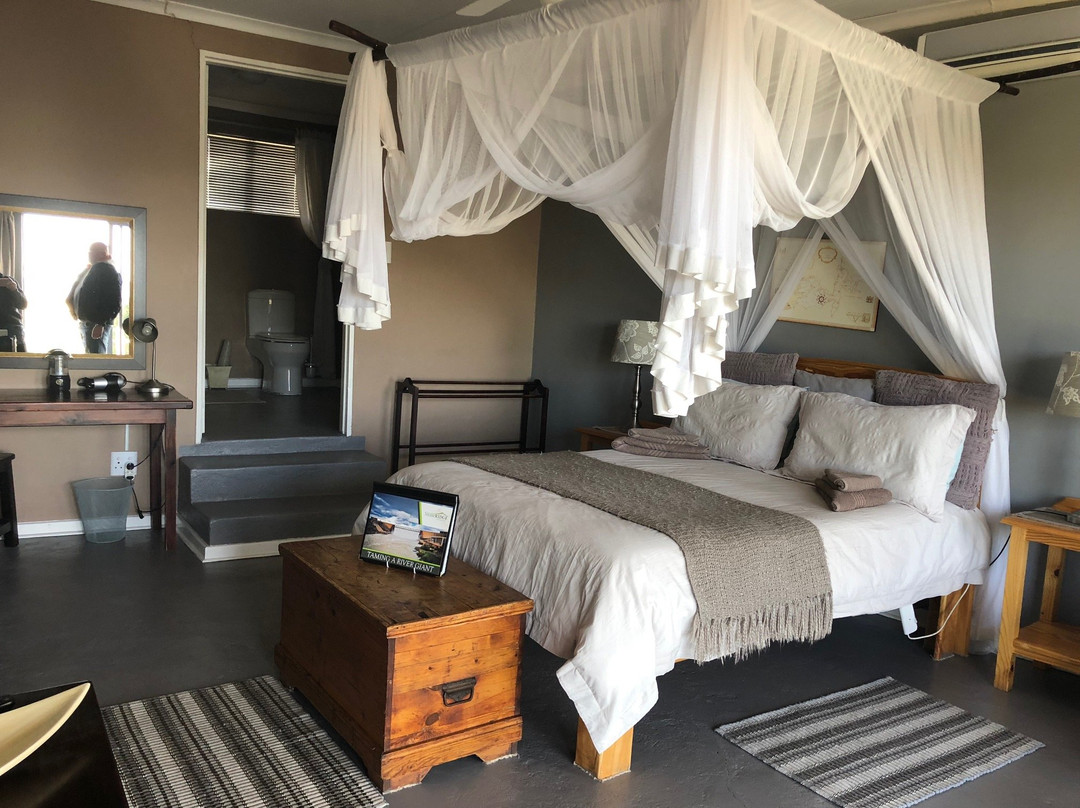 斯通里奇宾馆主图