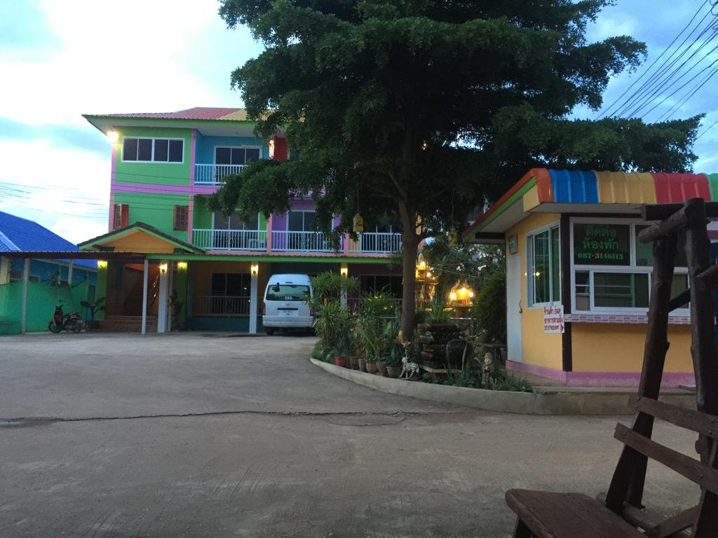 Rueangsrisiri Guesthouse 2主图