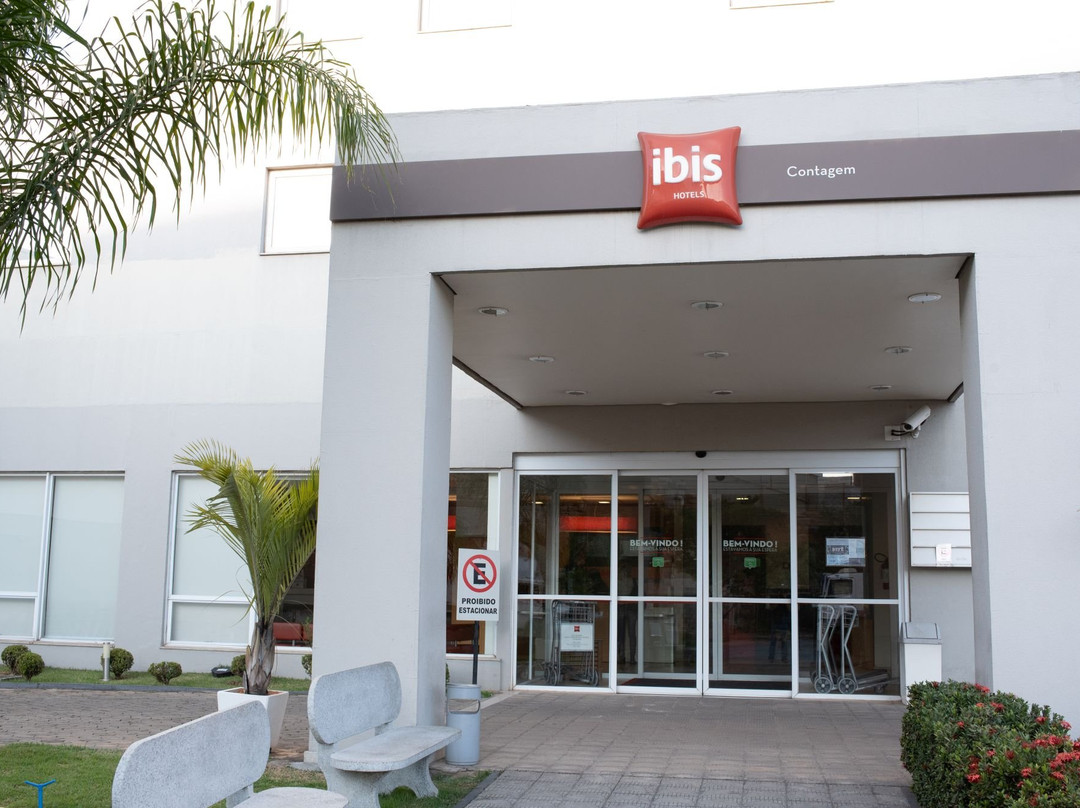 宜必思康塔根奇撒酒店主图