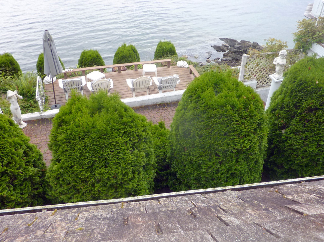Castle Cove Inn主图
