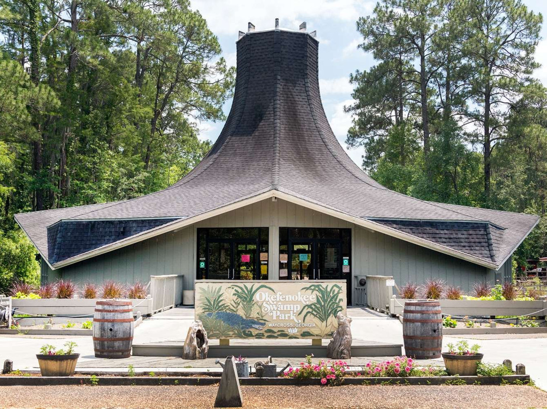 Days Inn by Wyndham Waycross主图