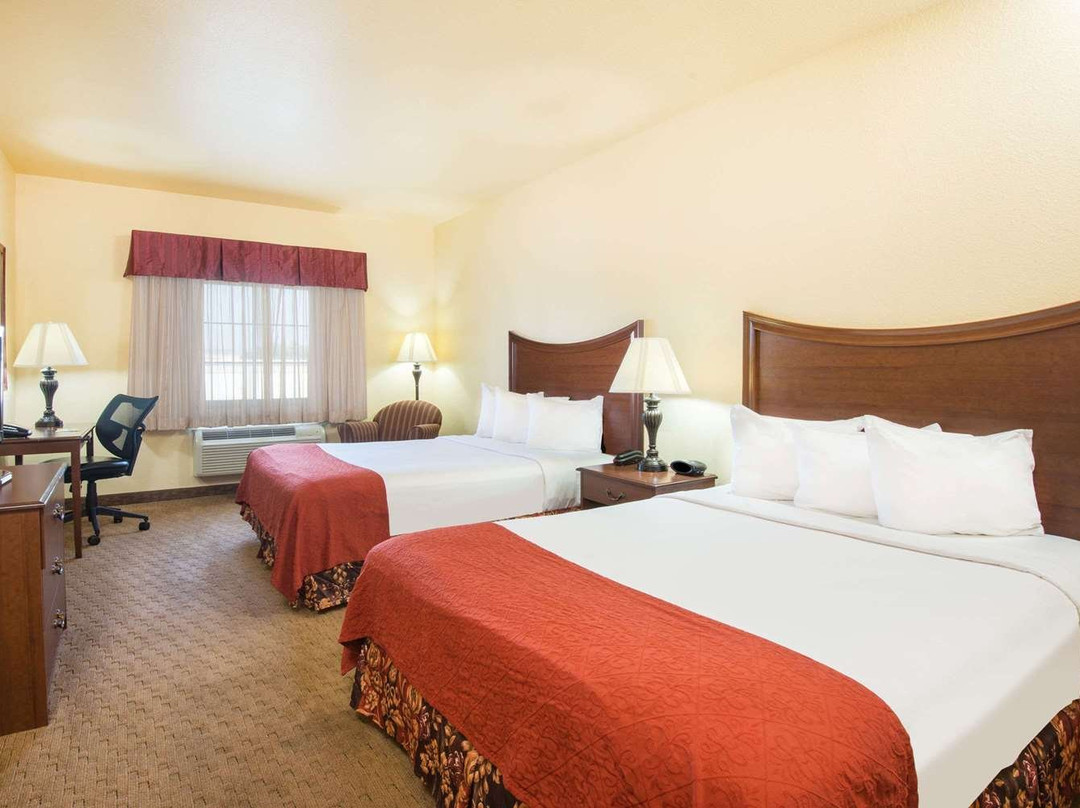 Days Inn by Wyndham Ellis主图