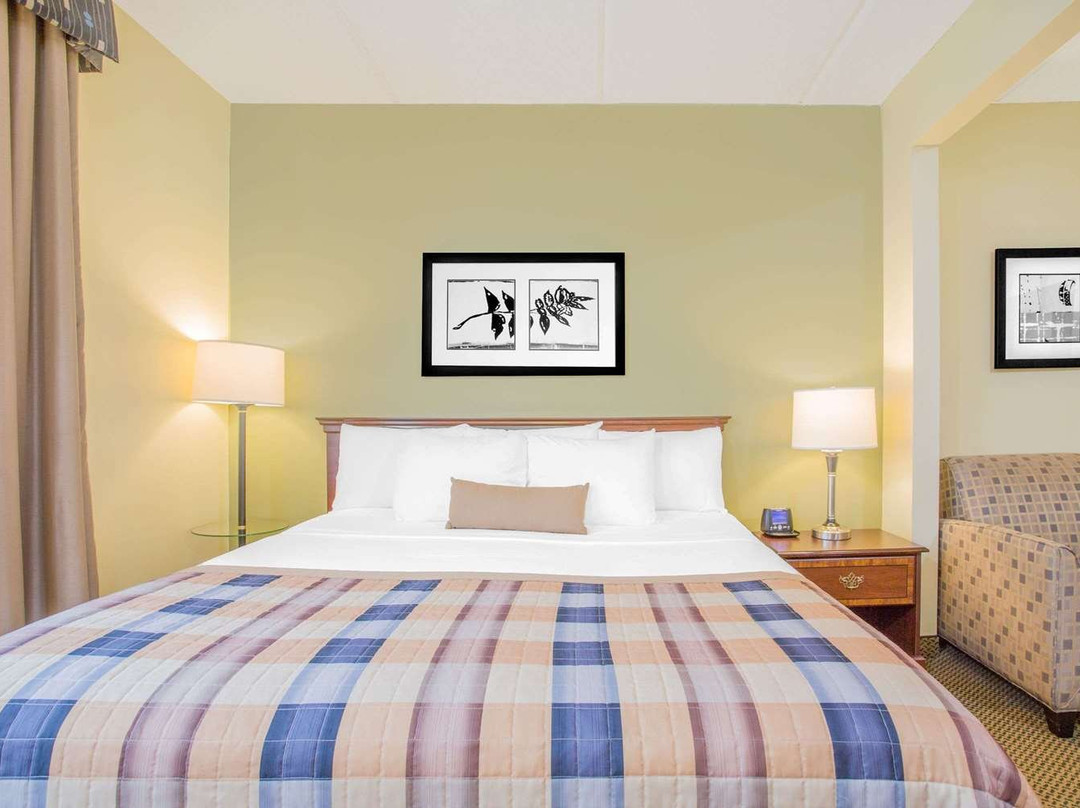 Spark by Hilton Rock Hill主图