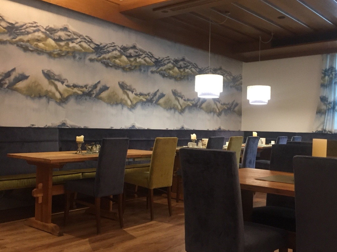 索莫霍夫酒店主图