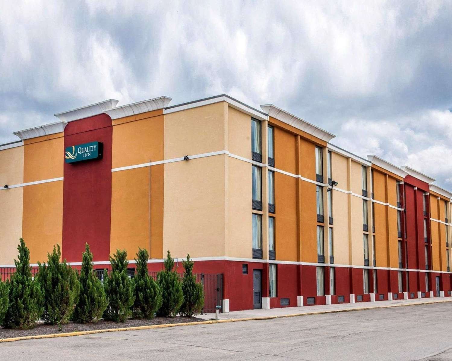 Quality Inn Terre Haute University Area-官方