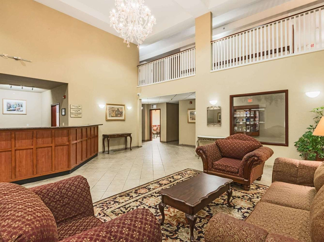 Quality Inn & Suites主图