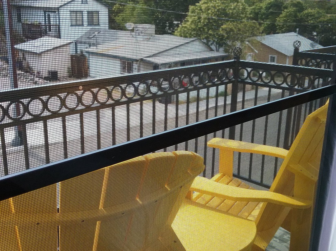 The Tavern Hotel主图