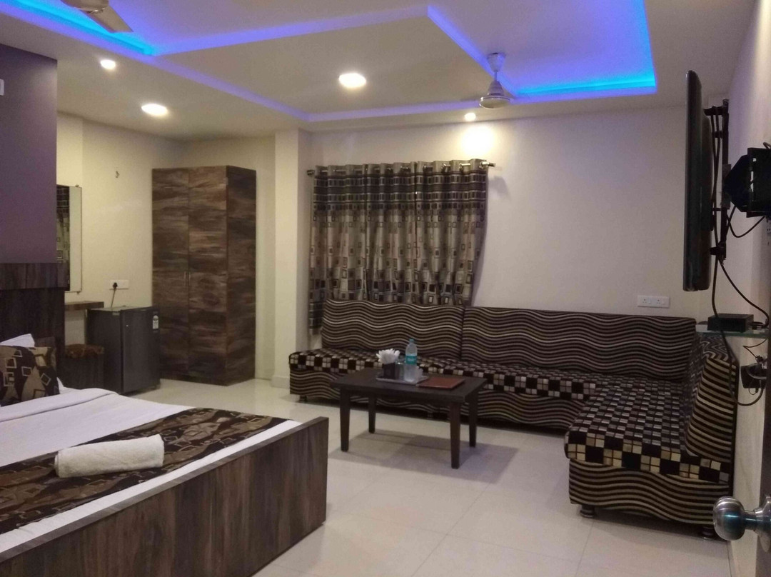 JK Rooms 128 Hotel RR主图