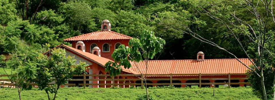 Perla Del Mar Equestrian Center景点图片