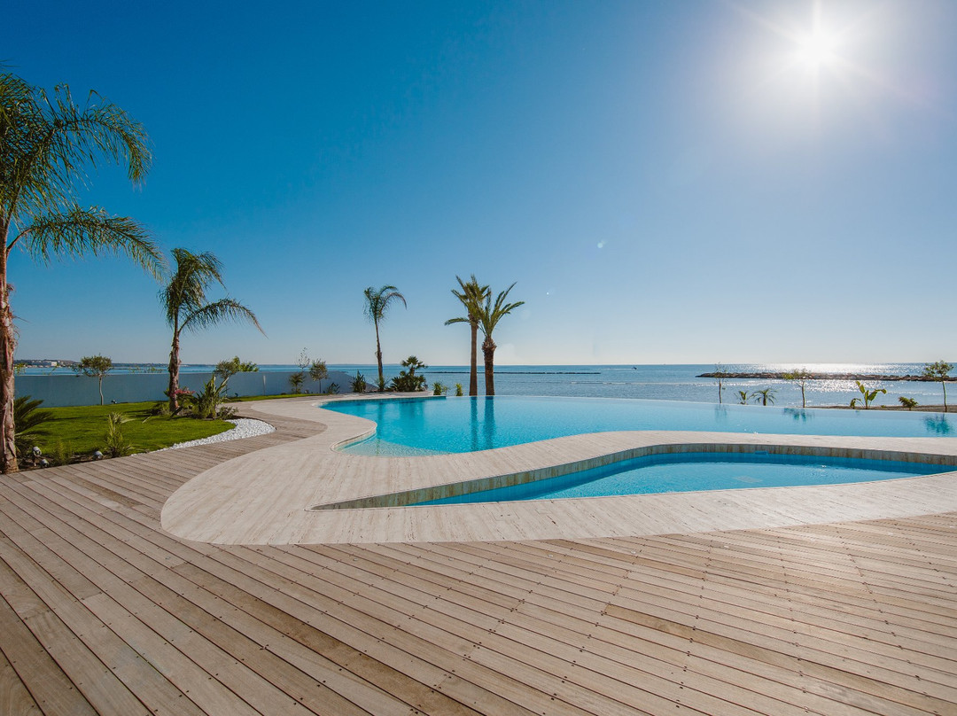 Lebay Beach Hotel主图