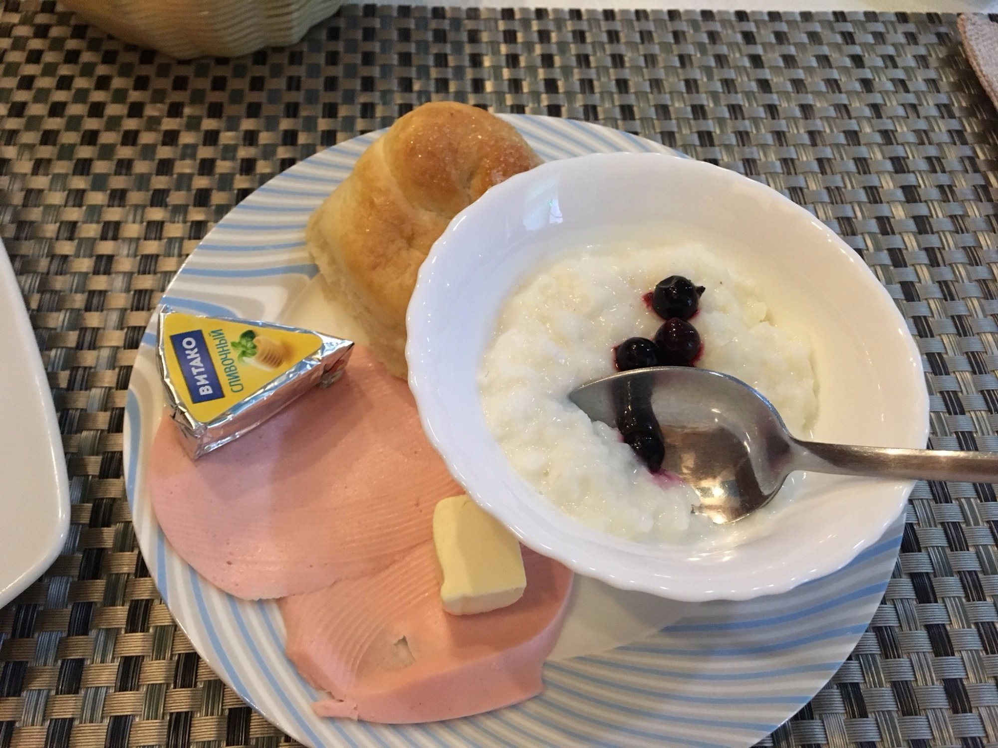 Zolotaya Bukhta-餐饮