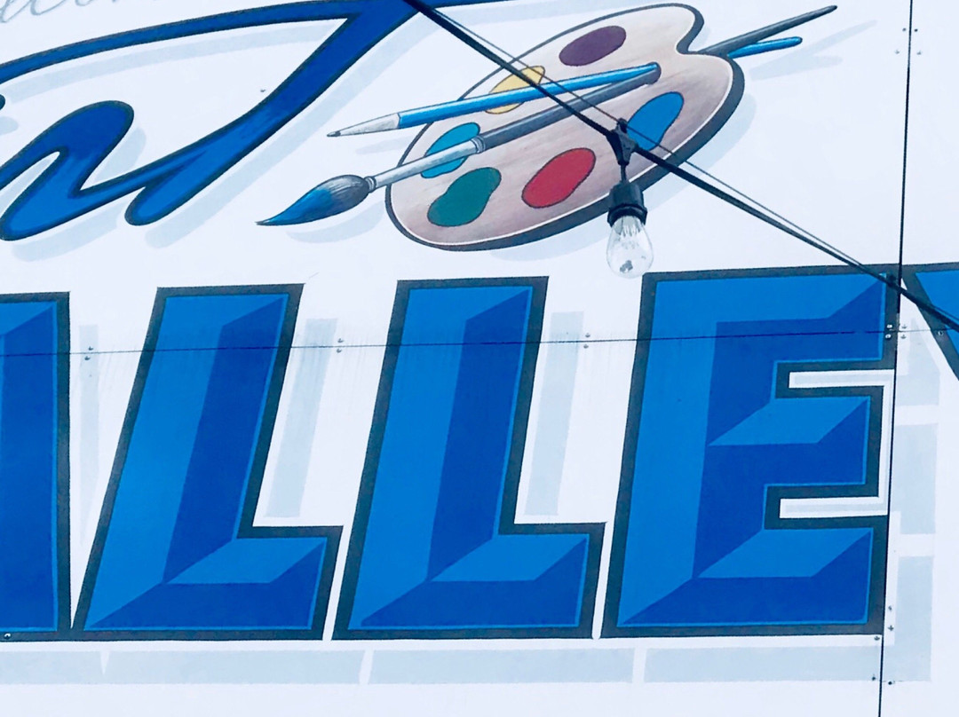 Third Street Art Alley-尼亚加拉大瀑布必去景点