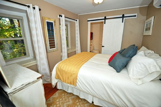 Galvanized America Inn and Art Gallery主图
