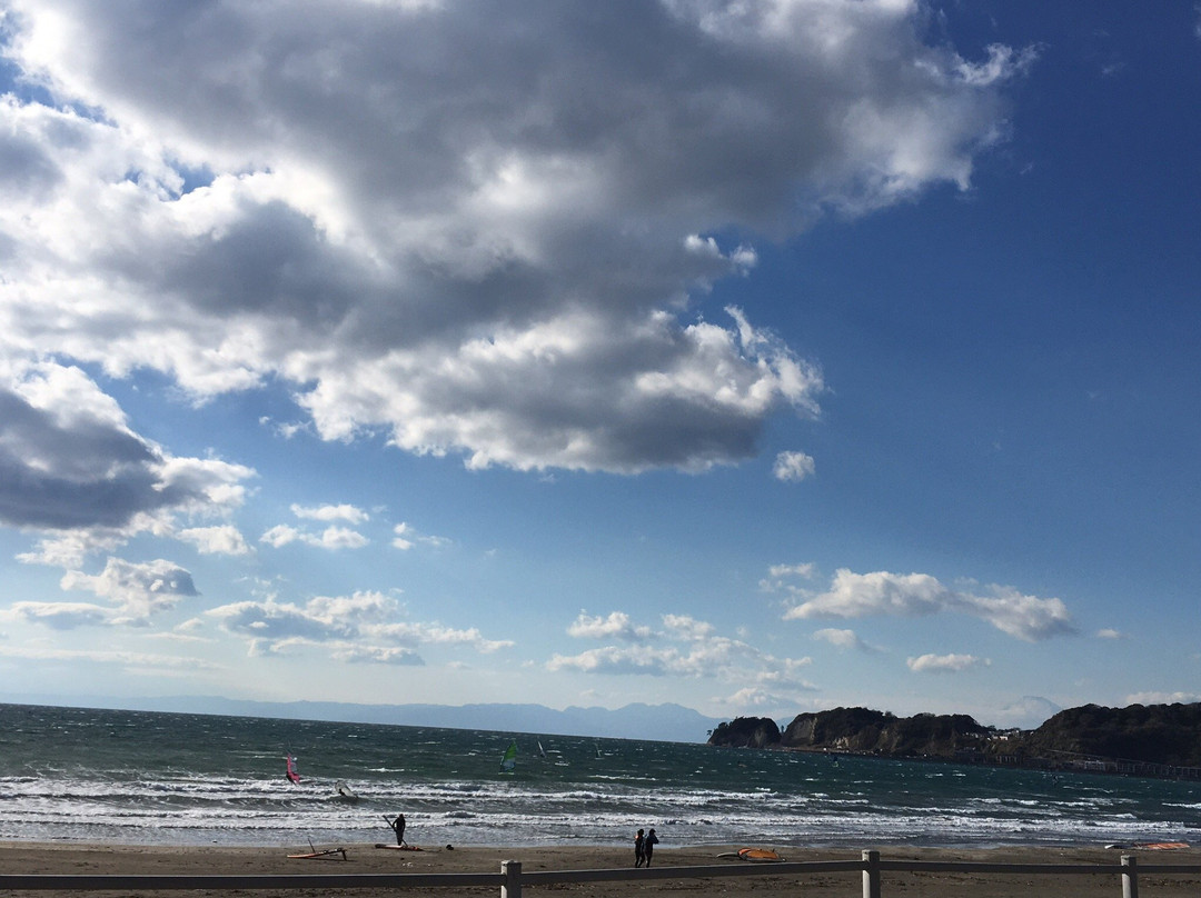 镰仓海滨公园由比滨区景点图片