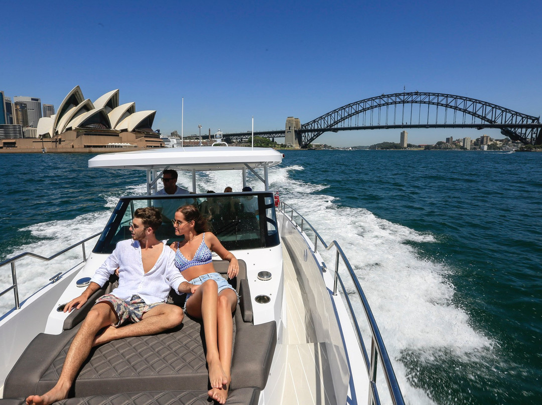 Sydney Harbour Boat Tours景点图片